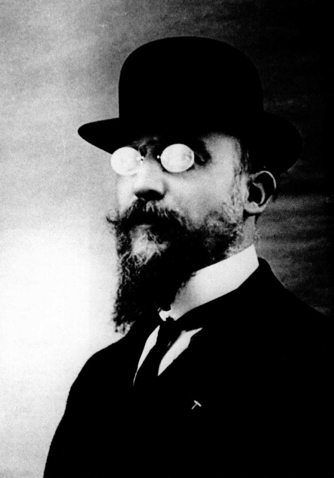 Erik Satie en 1909 - Radio Clash Podcast Gymnopedies Number 1000 Radio Clash Music Mashup Podcast brings you the best in eclectic tunes, mashups and remixes from around the world. Since 2004, we've been bringing you the freshest and most innovative music from a diverse range of genres and cultures. Join us on our musical journey as we explore the sounds of yesterday, today, and tomorrow. Discover new music and be inspired by the mashup of musical styles that only Radio Clash can provide. Subscribe now to elevate your musical experience!